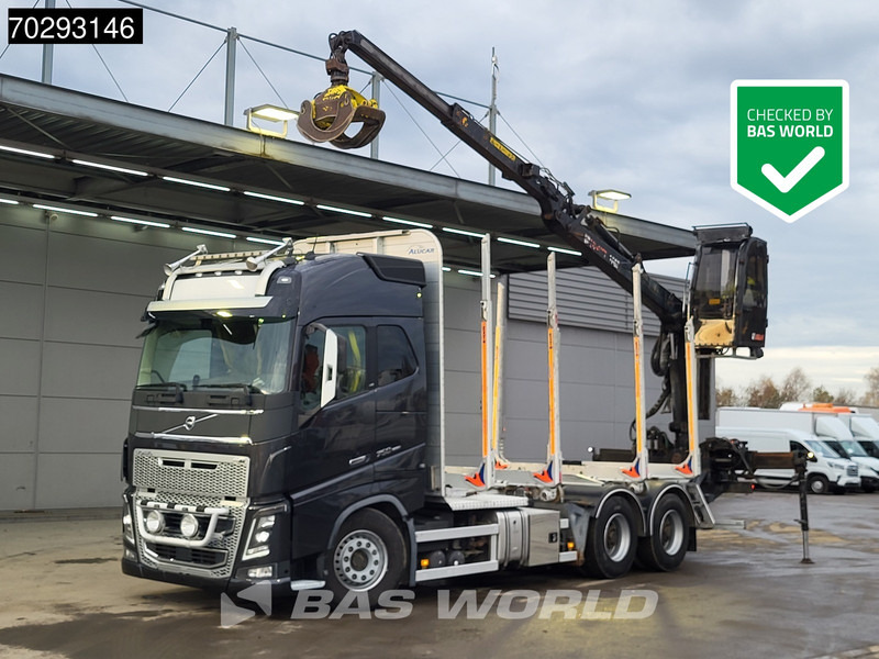 Volvo FH16 750 FH16 6X4 HIAB LOGLIFT F108S 83 Wood crane Retarder VEB+ Big-Axle Euro 6 - Rönkszállító teherautó, Darus autó: 1 kép. Volvo FH16 750 FH16 6X4 HIAB LOGLIFT F108S 83 Wood crane Retarder VEB+ Big-Axle Euro 6 - Rönkszállító teherautó, Darus autó: 1 kép.