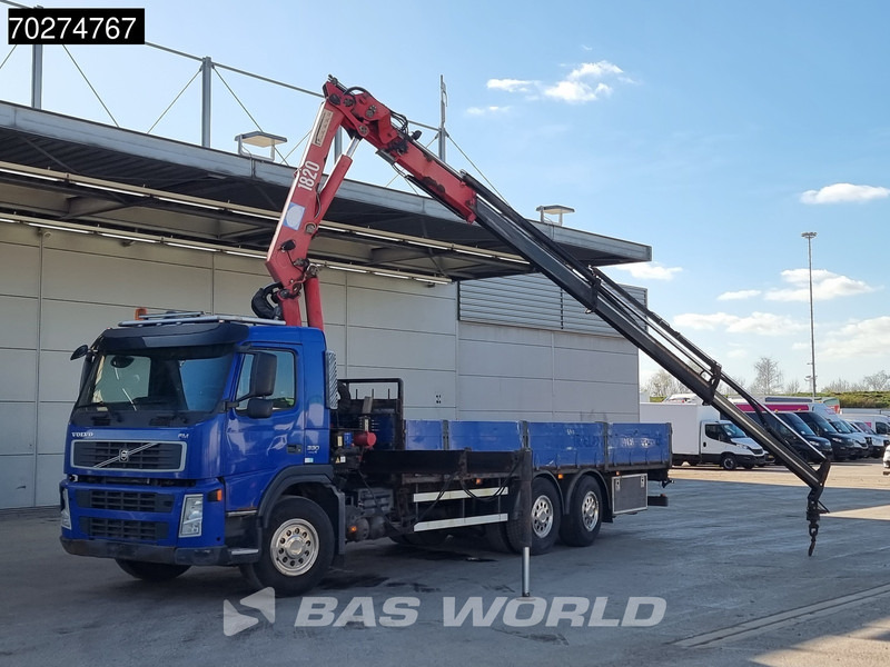Volvo FM 330 6X2 HMF 1820 K3 Kran Crane Lift+Steering Axle Xenon Euro 5 - Platós teherautó, Darus autó: 5 kép. Volvo FM 330 6X2 HMF 1820 K3 Kran Crane Lift+Steering Axle Xenon Euro 5 - Platós teherautó, Darus autó: 5 kép.