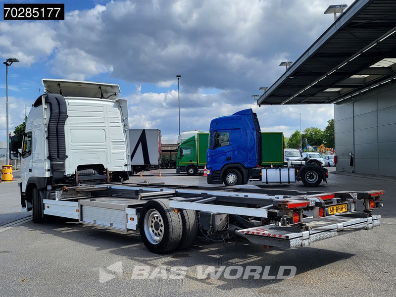 Volvo FM 370 4X2 19tons BDF NL-Truck Ladebordwand VEB Xenon ACC Euro 6 - Cserefelépítményes teherautó: 2 kép. Volvo FM 370 4X2 19tons BDF NL-Truck Ladebordwand VEB Xenon ACC Euro 6 - Cserefelépítményes teherautó: 2 kép.