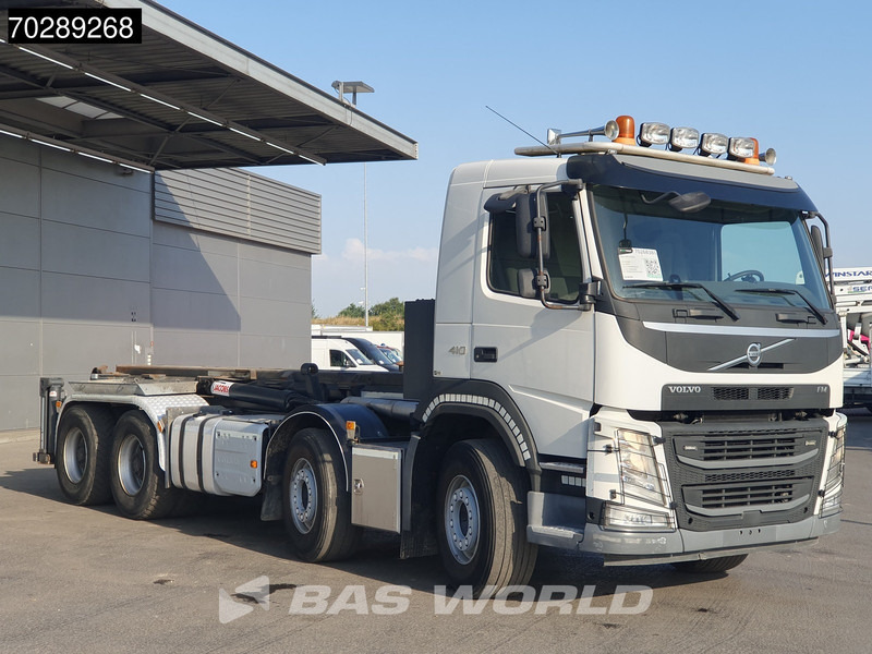Volvo FM 410 8X4 Velsycon CL 35.72 containersystem Big-Axle Steelsuspension VEB Euro 6 - Horgos rakodó teherautó: 3 kép. Volvo FM 410 8X4 Velsycon CL 35.72 containersystem Big-Axle Steelsuspension VEB Euro 6 - Horgos rakodó teherautó: 3 kép.
