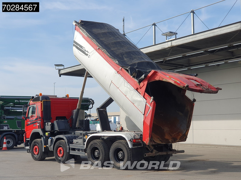 Volvo FMX 450 8X4 17m3 Meiller tipper Steelsuspension Automatic Retarder Big-Axle Euro 6 - Billenőplatós teherautó: 2 kép. Volvo FMX 450 8X4 17m3 Meiller tipper Steelsuspension Automatic Retarder Big-Axle Euro 6 - Billenőplatós teherautó: 2 kép.