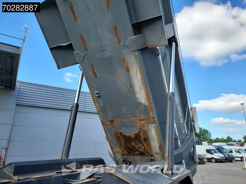Volvo FMX 500 8X4 16m3 Forez-Bennes tipper Retarder Big-Axle Euro 6 - Billenőplatós teherautó: 5 kép. Volvo FMX 500 8X4 16m3 Forez-Bennes tipper Retarder Big-Axle Euro 6 - Billenőplatós teherautó: 5 kép.
