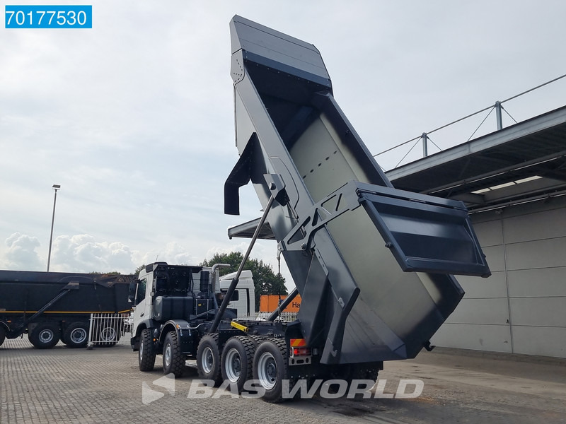 Volvo FMX 520 10X4 50T Payload 30m3 Retarder Lift+Lenkachse Euro 3 - Billenőplatós teherautó: 2 kép. Volvo FMX 520 10X4 50T Payload 30m3 Retarder Lift+Lenkachse Euro 3 - Billenőplatós teherautó: 2 kép.