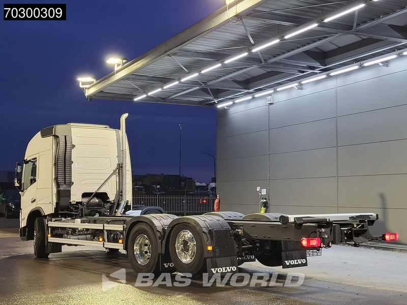Volvo FMX 540 FMX 6X2 NEW chassis! Lift+steering Axle Engine PTO Full air suspension - Alvaz teherautó: 2 kép. Volvo FMX 540 FMX 6X2 NEW chassis! Lift+steering Axle Engine PTO Full air suspension - Alvaz teherautó: 2 kép.