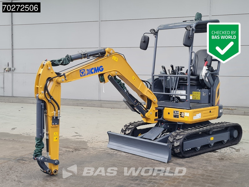 XCMG XE27 E 2 YEARS FACTORY WARRANTY - KUBOTA ENGINE - Minikotró: 1 kép. XCMG XE27 E 2 YEARS FACTORY WARRANTY - KUBOTA ENGINE - Minikotró: 1 kép.