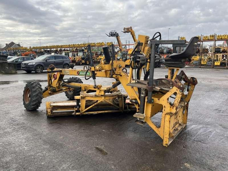 Ausa OP NV2500 - Gréder: 5 kép. Ausa OP NV2500 - Gréder: 5 kép.
