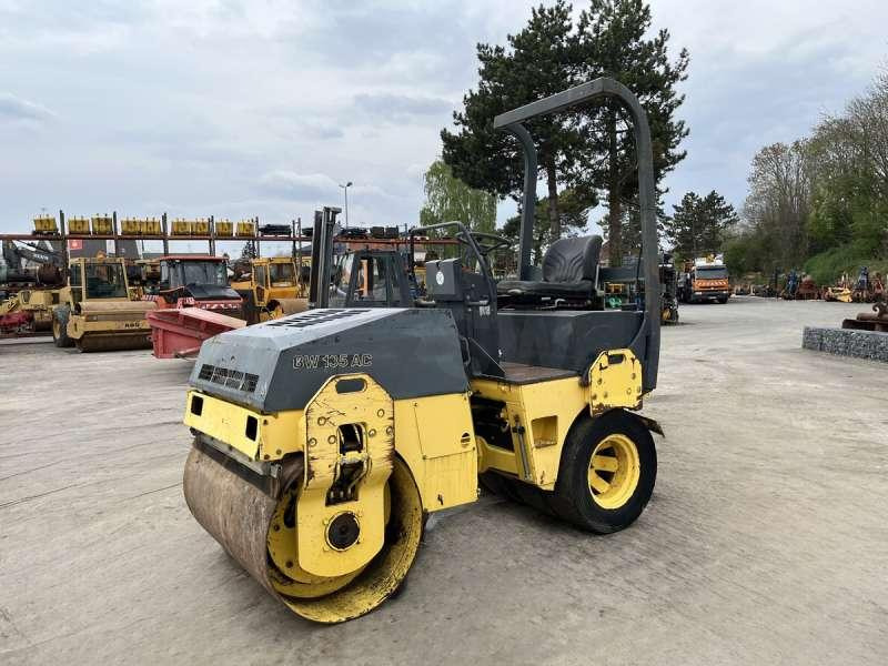 Bomag BW 135 AC - Kombihenger: 3 kép. Bomag BW 135 AC - Kombihenger: 3 kép.