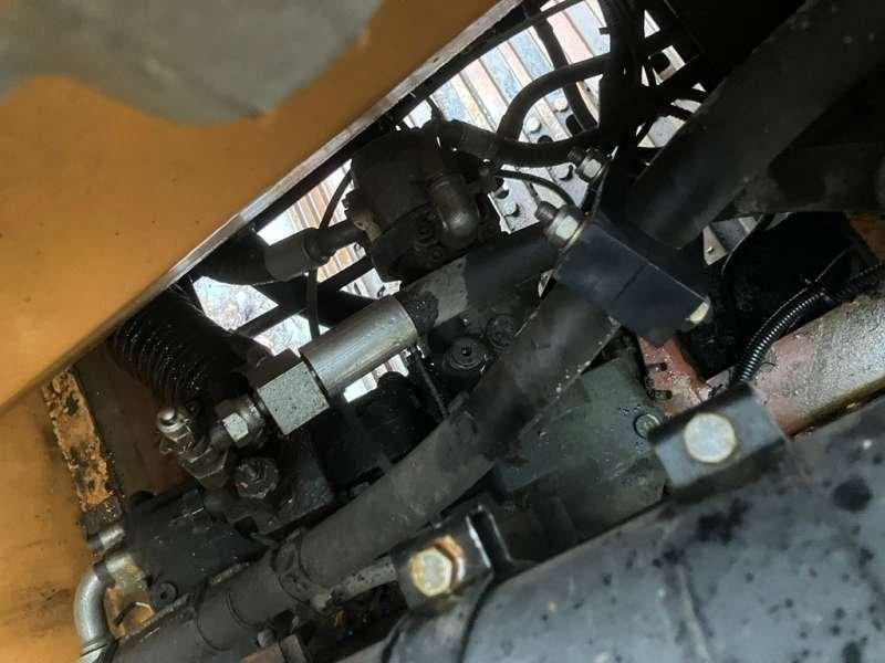 Case 888CK lízing Case 888CK: 11 kép. Case 888CK lízing Case 888CK: 11 kép.