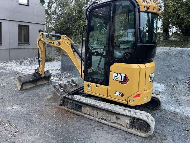 Caterpillar 302 - Minikotró: 2 kép. Caterpillar 302 - Minikotró: 2 kép.