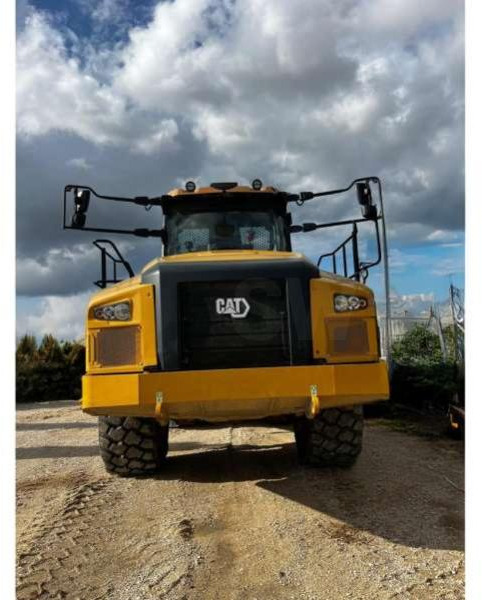 Caterpillar 740GC - Csuklós dömper: 5 kép. Caterpillar 740GC - Csuklós dömper: 5 kép.