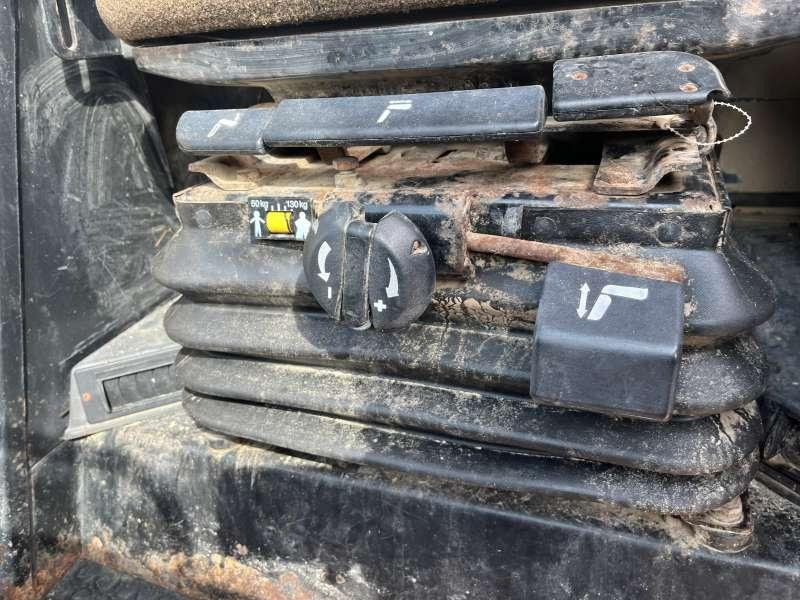 Caterpillar 953C2 lízing Caterpillar 953C2: 45 kép.