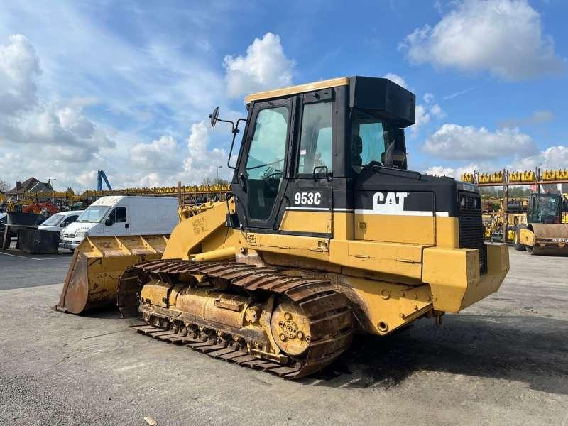 Caterpillar 953C2 - Lánctalpas homlokrakodó: 5 kép. Caterpillar 953C2 - Lánctalpas homlokrakodó: 5 kép.