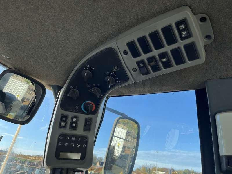 Caterpillar 966G lízing Caterpillar 966G: 40 kép. Caterpillar 966G lízing Caterpillar 966G: 40 kép.