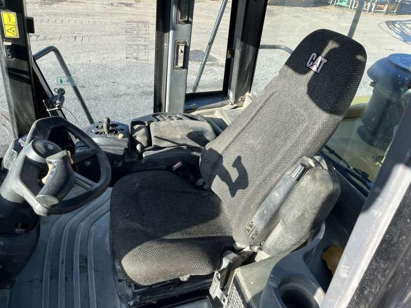 Caterpillar 966G lízing Caterpillar 966G: 43 kép. Caterpillar 966G lízing Caterpillar 966G: 43 kép.