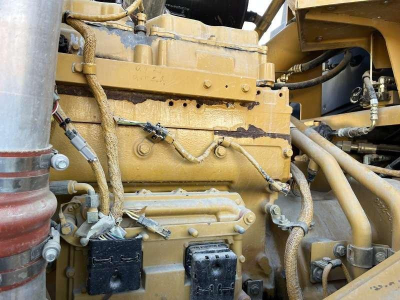 Caterpillar 966G lízing Caterpillar 966G: 25 kép. Caterpillar 966G lízing Caterpillar 966G: 25 kép.