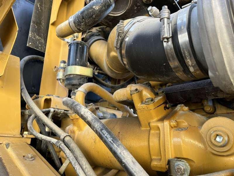 Caterpillar 966G lízing Caterpillar 966G: 31 kép. Caterpillar 966G lízing Caterpillar 966G: 31 kép.