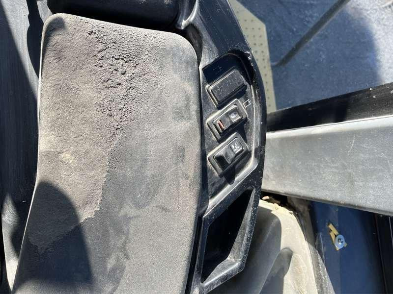 Caterpillar 966G lízing Caterpillar 966G: 39 kép. Caterpillar 966G lízing Caterpillar 966G: 39 kép.