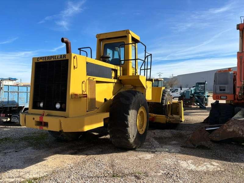 Caterpillar Bulldozer 824C DEPOT MADRID - Buldózer: 4 kép. Caterpillar Bulldozer 824C DEPOT MADRID - Buldózer: 4 kép.