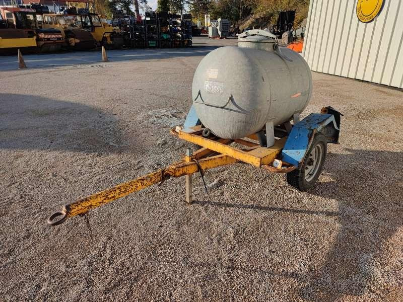 Courant 500 LITRES A EAU - Tartály: 2 kép. Courant 500 LITRES A EAU - Tartály: 2 kép.