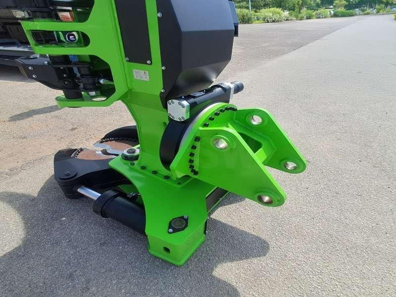 BRUMIC ABATEDOR 26.50 - Erdészeti gép: 5 kép. BRUMIC ABATEDOR 26.50 - Erdészeti gép: 5 kép.