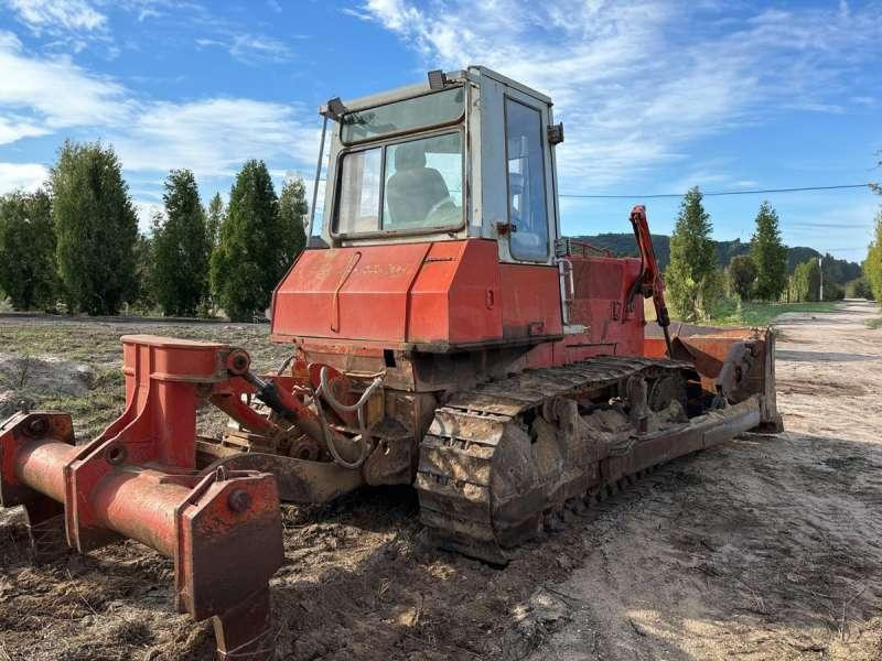 FIAT HITACHI Bulldozer FD14E - Buldózer: 3 kép. FIAT HITACHI Bulldozer FD14E - Buldózer: 3 kép.