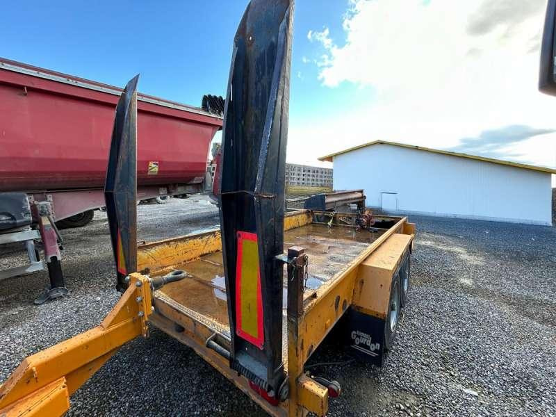 GOURDON 2 ESSIEUX - Autó utánfutó: 4 kép. GOURDON 2 ESSIEUX - Autó utánfutó: 4 kép.