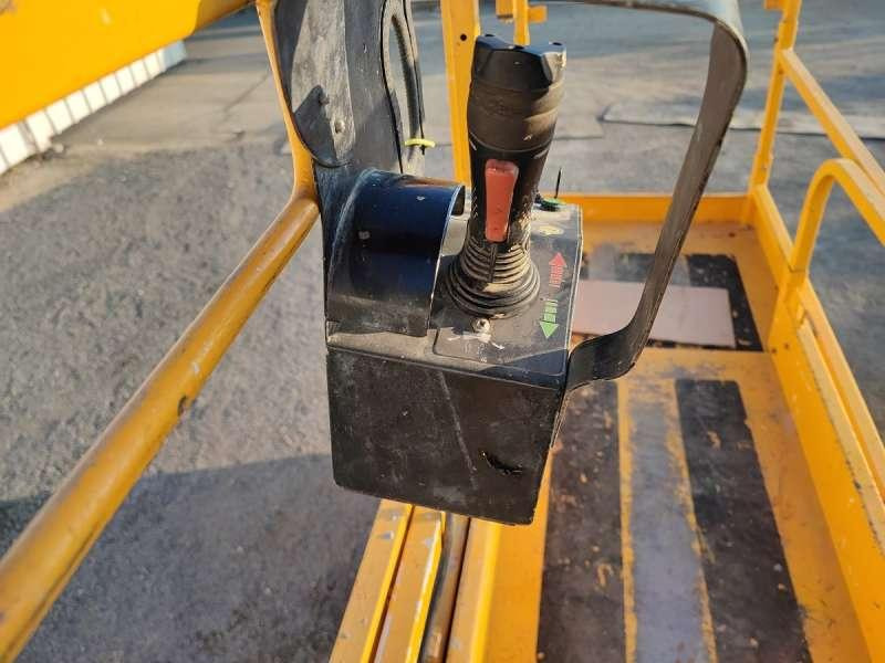 Oszlopos személyemelő Haulotte CISEAUX COMPACT 10N: 29 kép. Oszlopos személyemelő Haulotte CISEAUX COMPACT 10N: 29 kép.