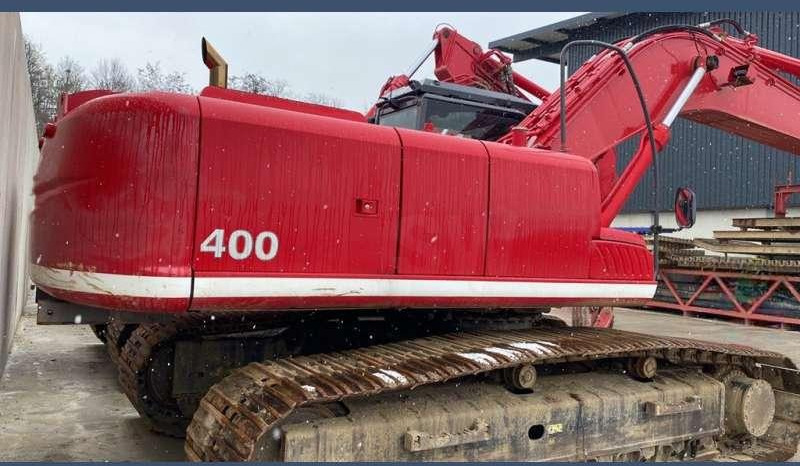 Hitachi ZX400LCH-3 - Lánctalpas kotró: 4 kép. Hitachi ZX400LCH-3 - Lánctalpas kotró: 4 kép.