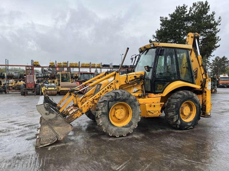 Jcb 3CX SUPER - Kotrórakodó: 3 kép. Jcb 3CX SUPER - Kotrórakodó: 3 kép.