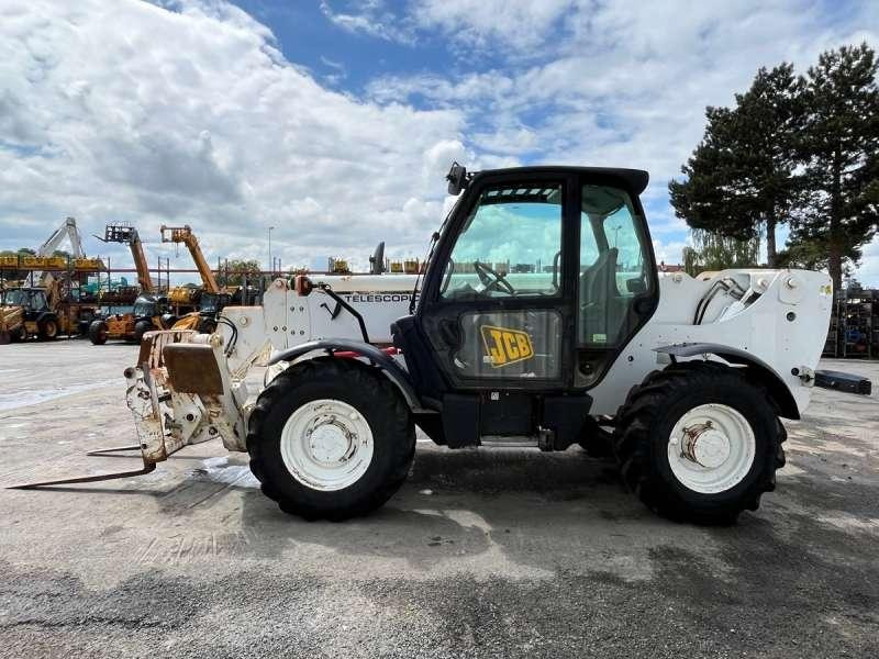 Jcb 535-125 - Teleszkópos rakodó: 4 kép. Jcb 535-125 - Teleszkópos rakodó: 4 kép.