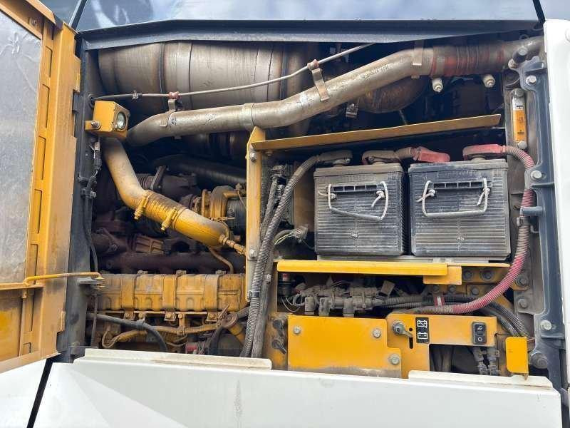 John Deere 622GP EQUIPEE GPS 3D - Gréder: 5 kép. John Deere 622GP EQUIPEE GPS 3D - Gréder: 5 kép.