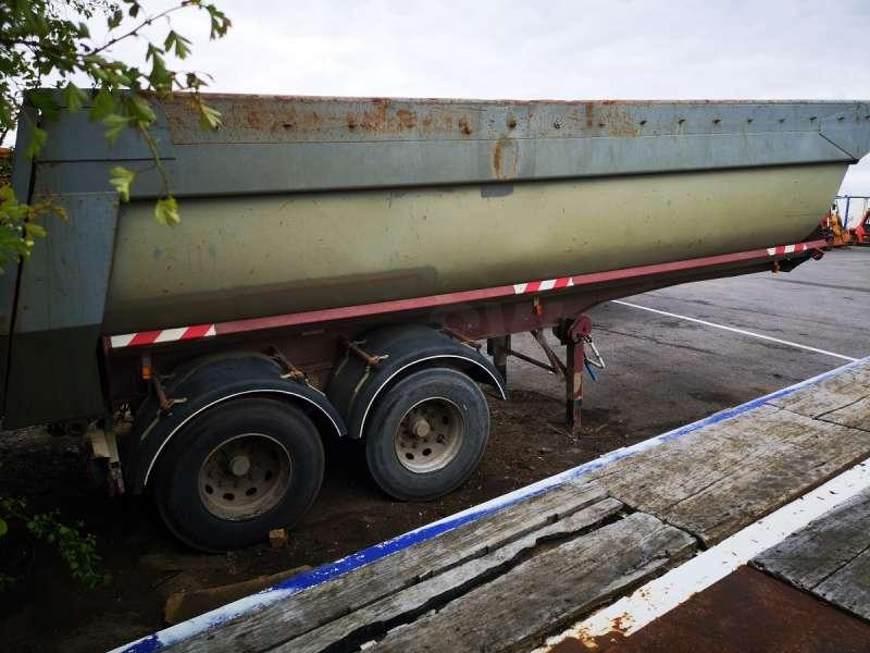 Kaiser KAISER 2 ESSIEUX - Félpótkocsi billenőplatós: 5 kép. Kaiser KAISER 2 ESSIEUX - Félpótkocsi billenőplatós: 5 kép.