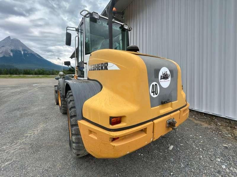 Gumikerekes homlokrakodó Liebherr L514 Stereo: 14 kép.