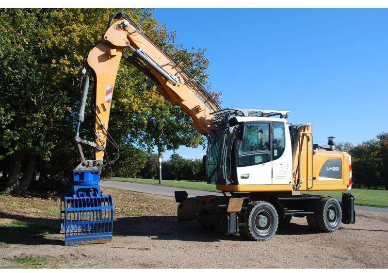Liebherr LH22M LITRONIC - Hulladék kotró: 1 kép. Liebherr LH22M LITRONIC - Hulladék kotró: 1 kép.