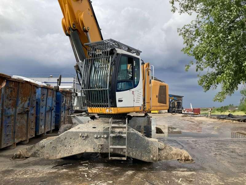 Liebherr LH40M LITRONIC - Hulladék kotró: 3 kép. Liebherr LH40M LITRONIC - Hulladék kotró: 3 kép.