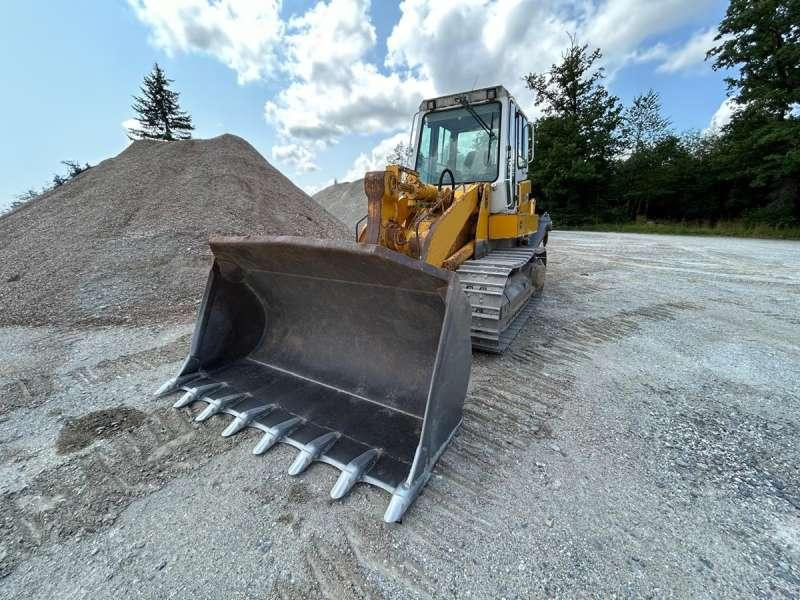 Liebherr LR 632 MACHINE SUISSE - Lánctalpas homlokrakodó: 5 kép. Liebherr LR 632 MACHINE SUISSE - Lánctalpas homlokrakodó: 5 kép.