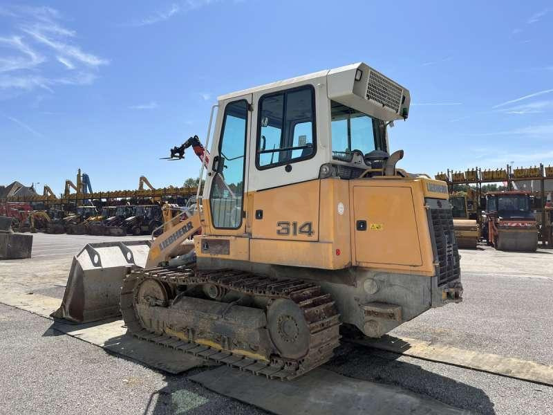 Liebherr LR614 - Lánctalpas homlokrakodó: 5 kép. Liebherr LR614 - Lánctalpas homlokrakodó: 5 kép.