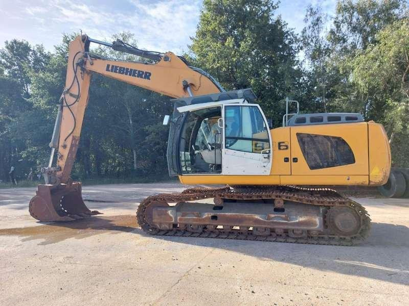 Liebherr Pelle sur Chenilles R936 LC - Lánctalpas kotró: 1 kép. Liebherr Pelle sur Chenilles R936 LC - Lánctalpas kotró: 1 kép.