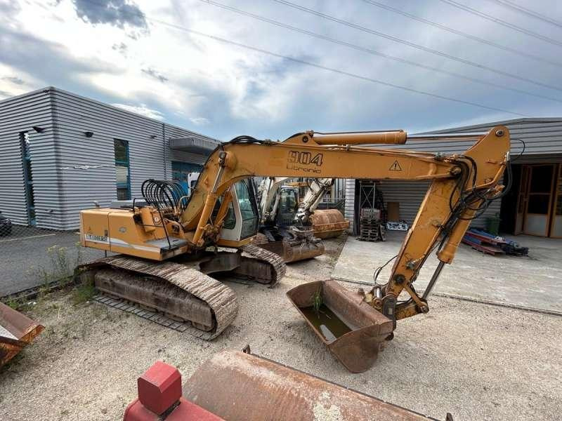 Liebherr R904HDSL MACHINE SUISSE - Lánctalpas kotró: 3 kép. Liebherr R904HDSL MACHINE SUISSE - Lánctalpas kotró: 3 kép.