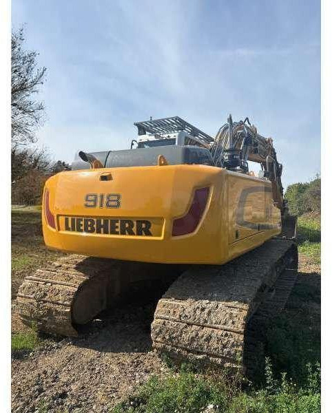 Liebherr R918 XLC - Lánctalpas kotró: 5 kép. Liebherr R918 XLC - Lánctalpas kotró: 5 kép.