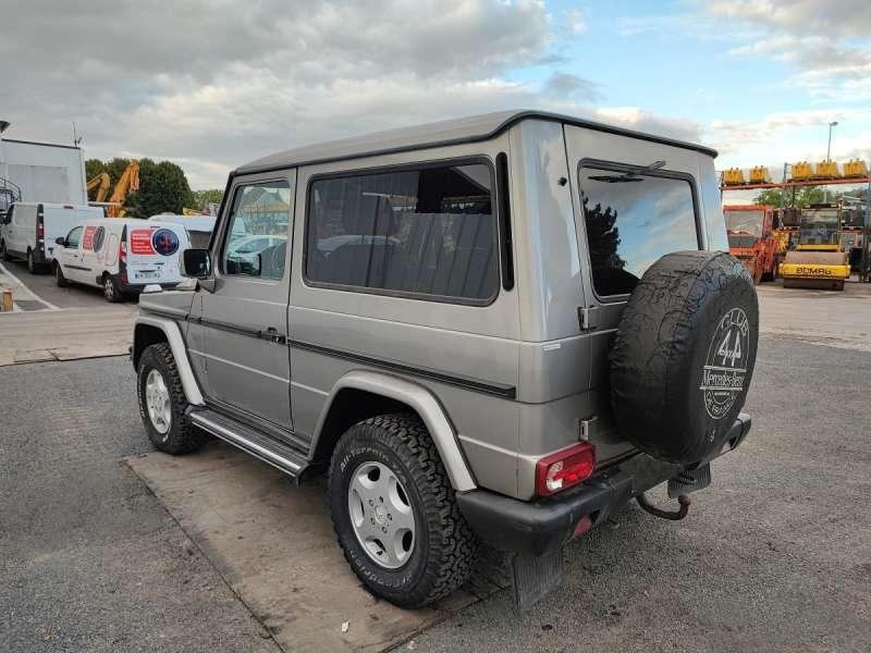 Mercedes G 270 2.7 CDI - Terepjáró/ SUV: 5 kép. Mercedes G 270 2.7 CDI - Terepjáró/ SUV: 5 kép.