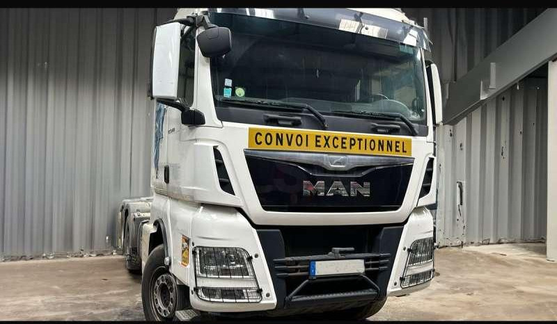MAN TGX 33.480 - Nyergesvontató: 5 kép. MAN TGX 33.480 - Nyergesvontató: 5 kép.