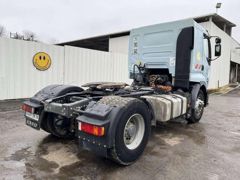 Renault PREMIUM 420 DCI - Nyergesvontató: 5 kép. Renault PREMIUM 420 DCI - Nyergesvontató: 5 kép.