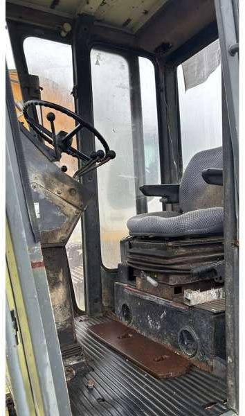 Gréder O and K F106A: 18 kép. Gréder O and K F106A: 18 kép.