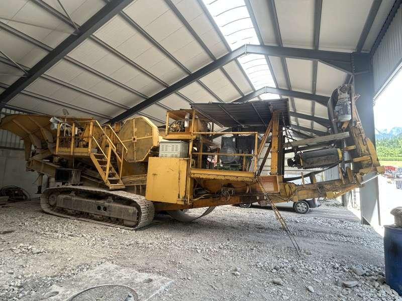 Om À Mâchoire - Törőgép: 2 kép. Om À Mâchoire - Törőgép: 2 kép.