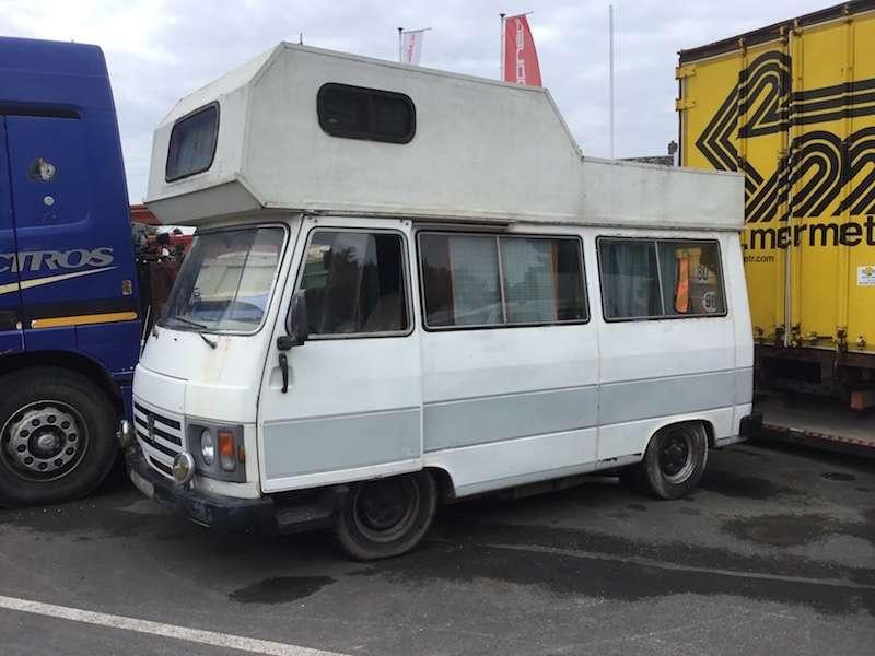 Peugeot J9 - Alkóvos lakóautó: 1 kép. Peugeot J9 - Alkóvos lakóautó: 1 kép.
