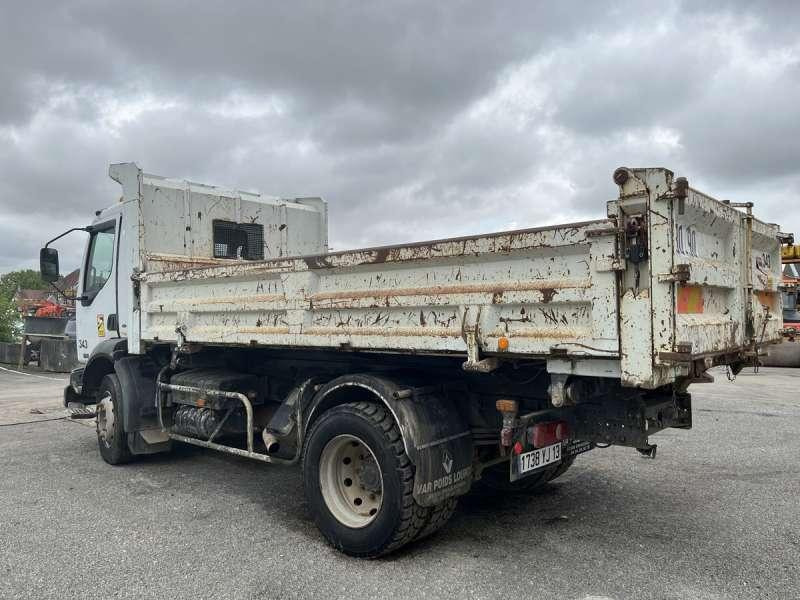 Renault MIDLUM 220 DCI - Billenőplatós teherautó: 5 kép. Renault MIDLUM 220 DCI - Billenőplatós teherautó: 5 kép.