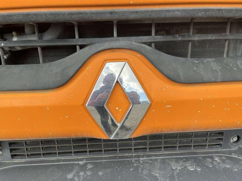 Aszfaltozó gép Renault PREMIUM 300 BOUILLE SECMAIR: 12 kép.