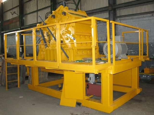 SMARTCRUSH SI40M - Törőgép: 2 kép. SMARTCRUSH SI40M - Törőgép: 2 kép.