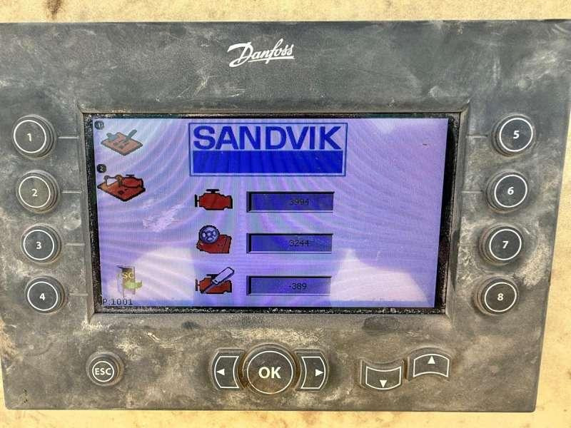 Törőgép Sandvik QJ241: 20 kép.